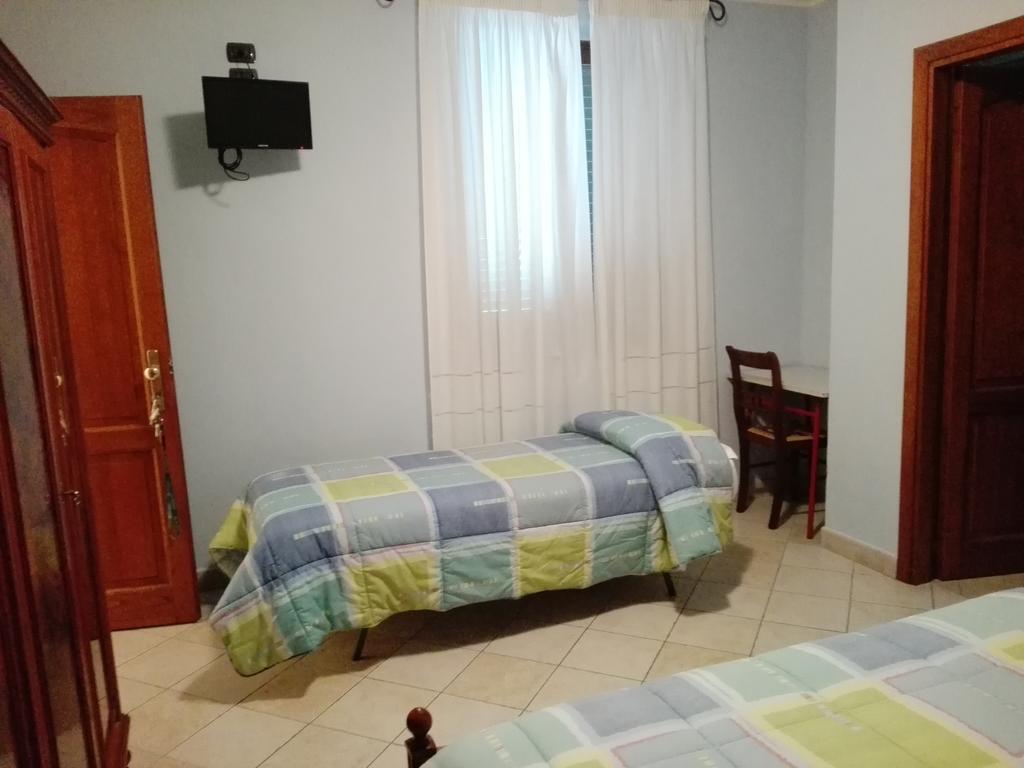 Hotel Ponte San Vittorino Assisi Luaran gambar